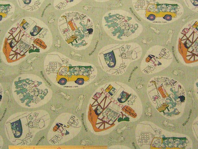 11ぴきのねこ・綿麻キャンバスプリント(カーキ)