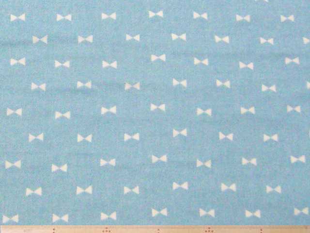 デニム調リボン柄・綿ダブルガーゼプリント(ライトブルー)