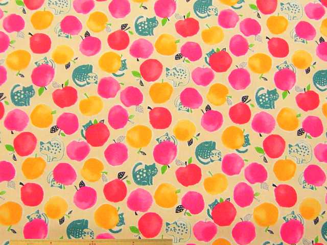 フルーツ＆ネコ柄・綿オックスプリント(ピンク)