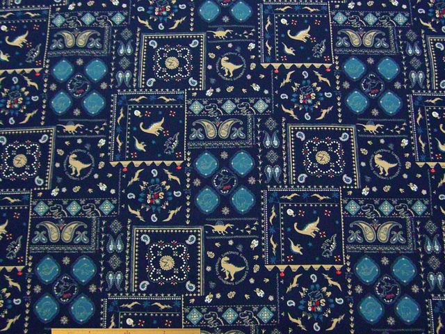 バンダナ調恐竜柄・コットンオックスプリント(ブルー)