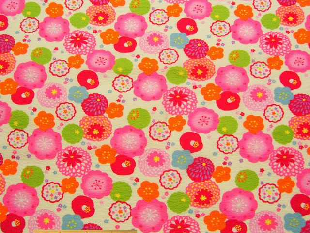 花柄・コットンリップルプリント(白地・ピンク)