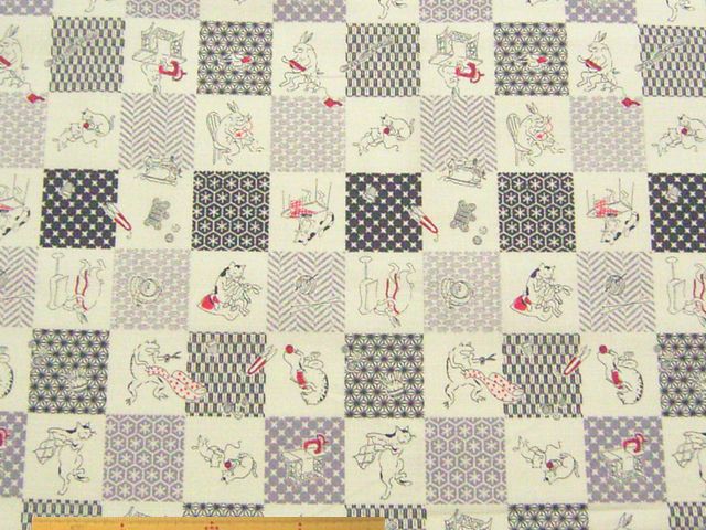 ソーイング鳥獣戯画・綿ツムギ風和調プリント(格子・グレー)