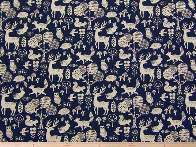 森の動物柄・綿麻キャンバスプリント(ネイビー)
