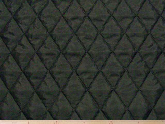 中わたつきポリエステルライニング・ダイヤステッチキルト(ブラック)