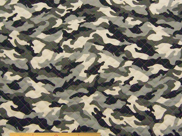 コットンツイル・迷彩柄プリントキルト(モノトーン)