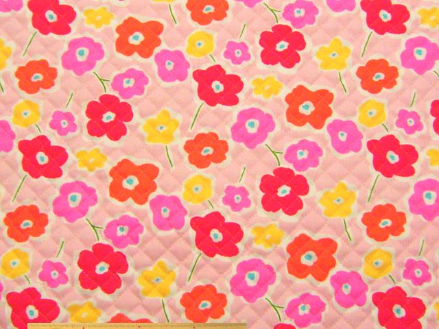 北欧調花柄・コットンオックスプリントキルト(ピンク)