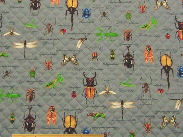 昆虫柄・コットンオックスプリントキルト(グレー)