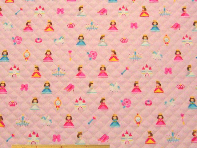 ピクセルアートプリンセス柄・コットンオックスプリントキルト(ピンク)