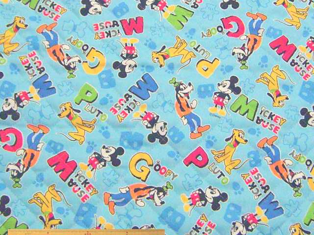 ディズニー・ミッキーマウス　コットンオックスプリント半針キルト
