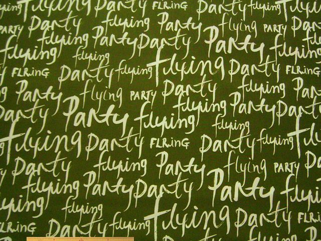 英字柄・ナイロンオックス撥水プリント(モスグリーン)