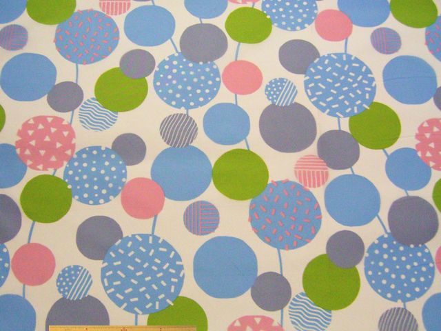 北欧調水玉柄・ナイロンオックス撥水プリント(ブルー系)