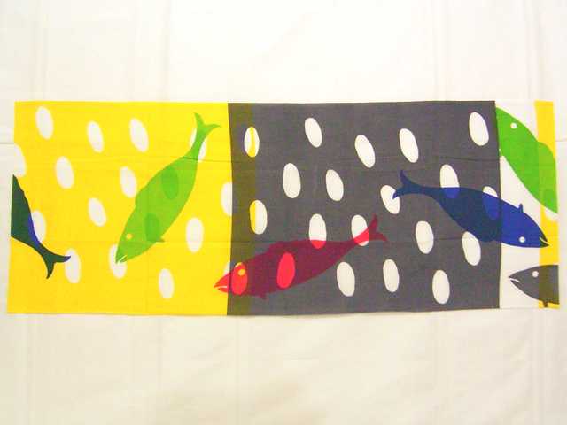 ケイコロールてぬぐい(飛び石と魚)